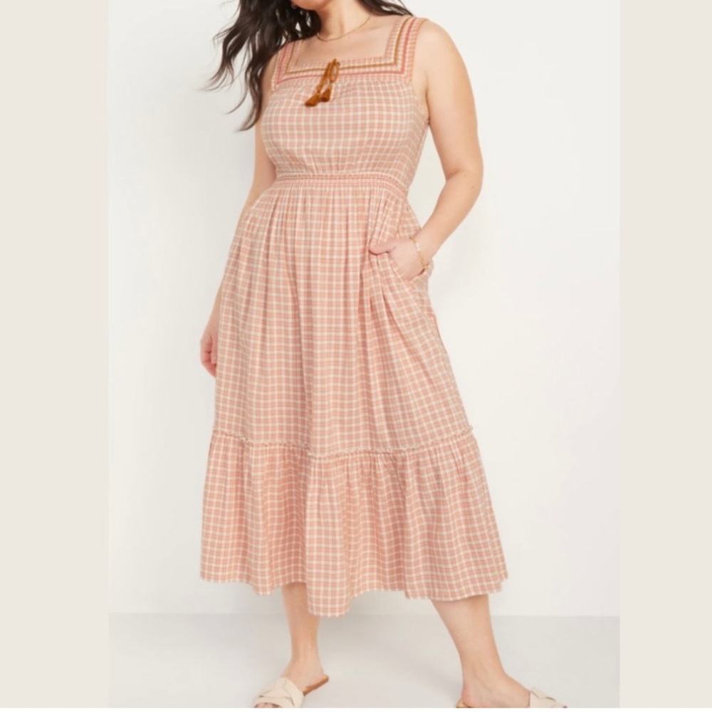 Old Navy Women's Pink Plaid Sleeveless Waist-Defined Embroidered Maxi Dress NWT